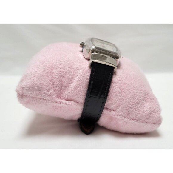 Mary Kay Womens Silver Watch With Interchangeable Black Strap - Untested - Picture 4 of 12